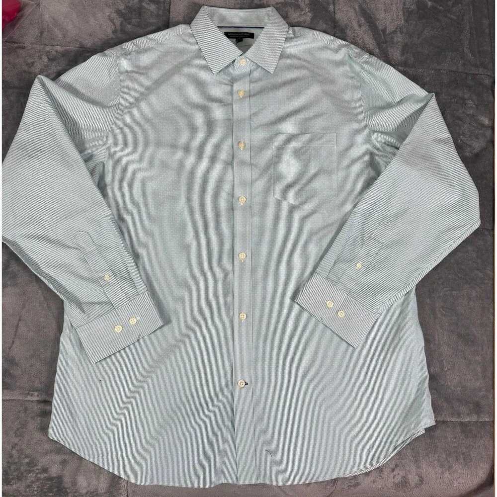 Banana Republic Mens XL NWT Green Stripe Non-Iron Classic Fit Shirt.